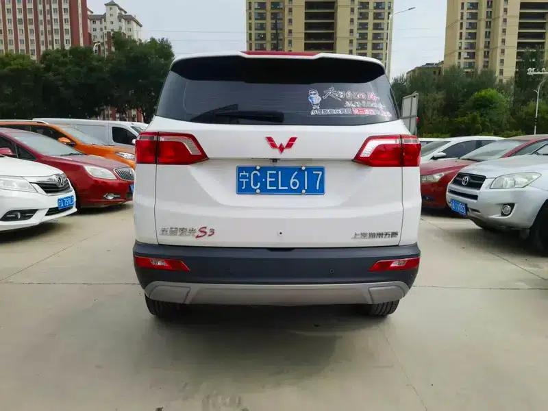 Wuling Hongguang S3 2018 1.5L Manual Deluxe Edition (National V Emission Standard) — миниатюра 5