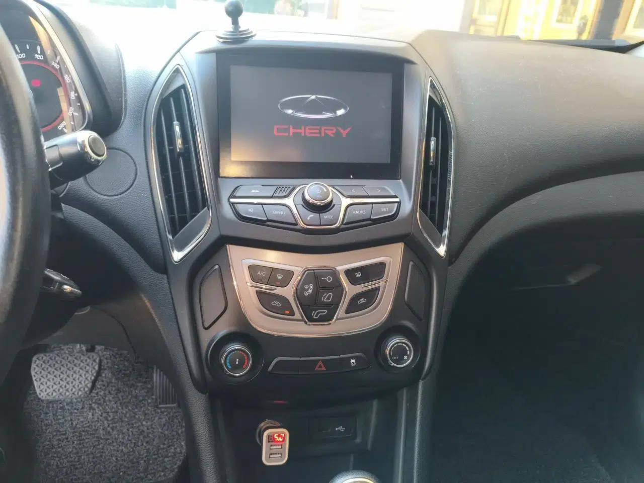 Chery Arrizo 5 2016 1.5L CVT Leading Edition — миниатюра 13