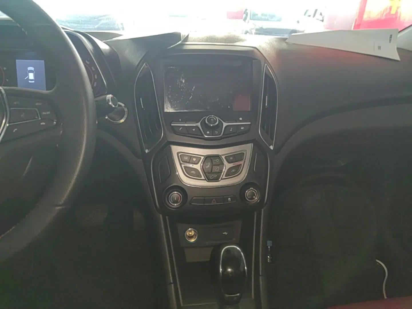 Chery Arrizo 5 2017 1.5L CVT Luxury Edition — миниатюра 20