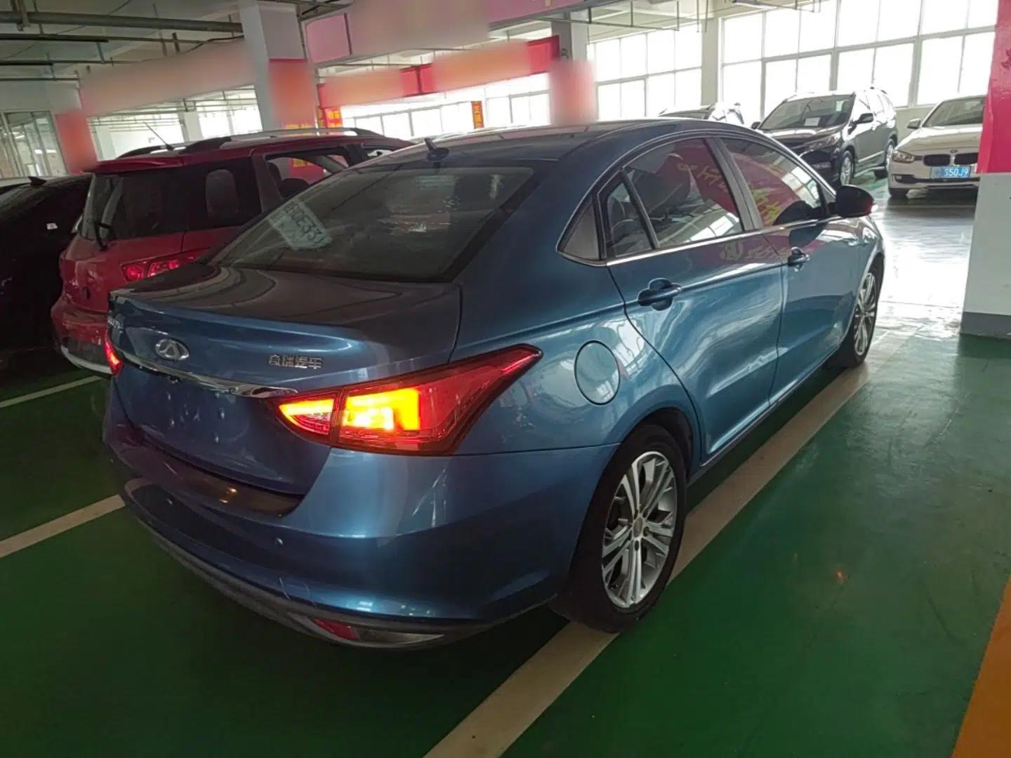 Chery Arrizo 5 2017 1.5L CVT Luxury Edition — миниатюра 6