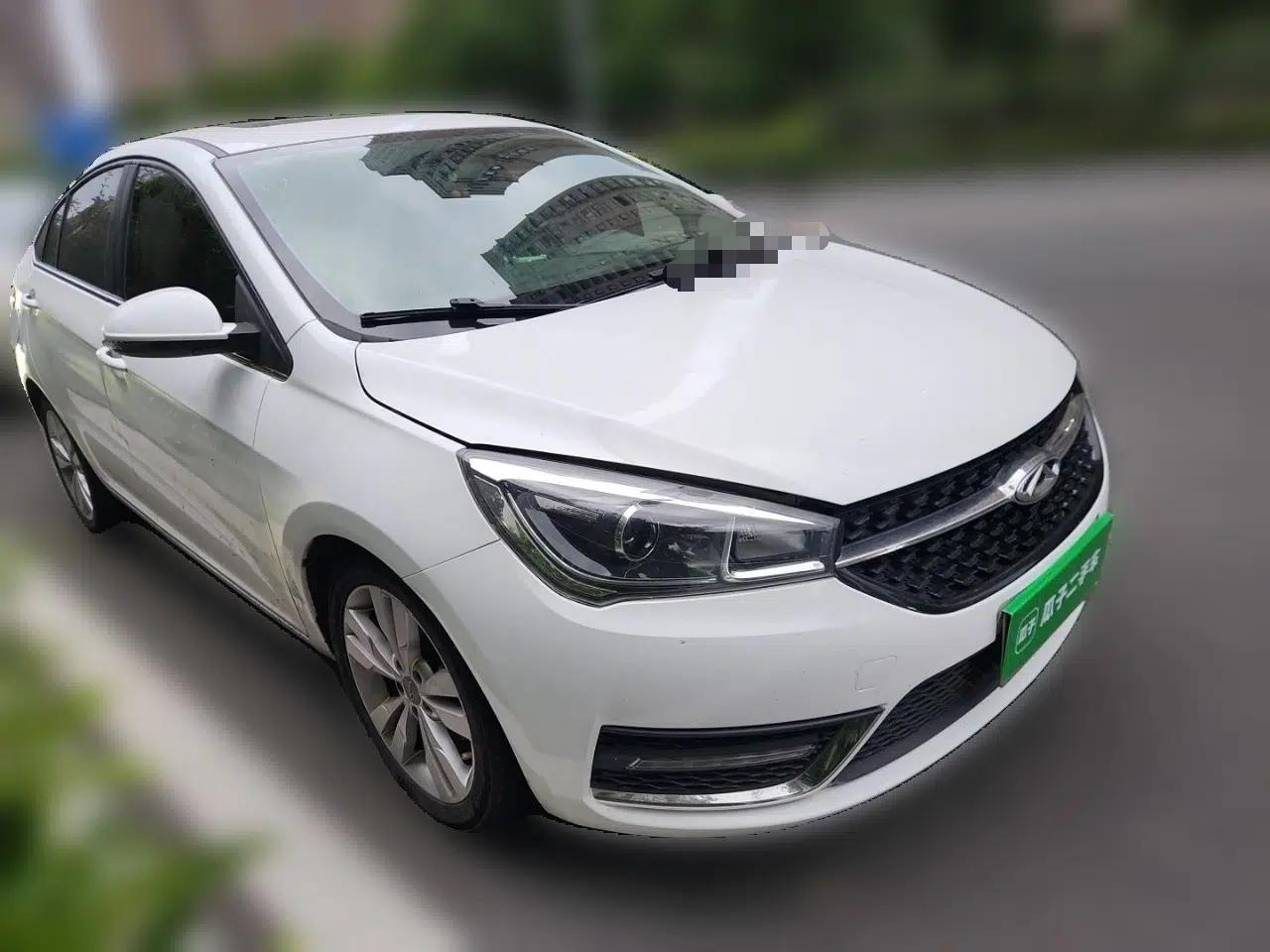 Chery Arrizo 5 2017 1.5L Manual Lingchao Edition — миниатюра 3