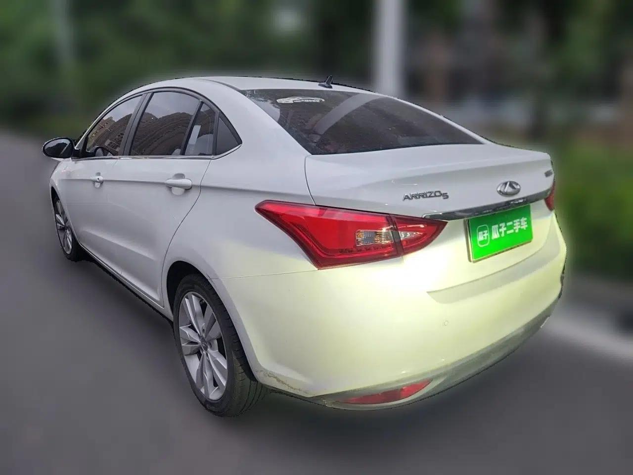 Chery Arrizo 5 2017 1.5L Manual Lingchao Edition — миниатюра 4