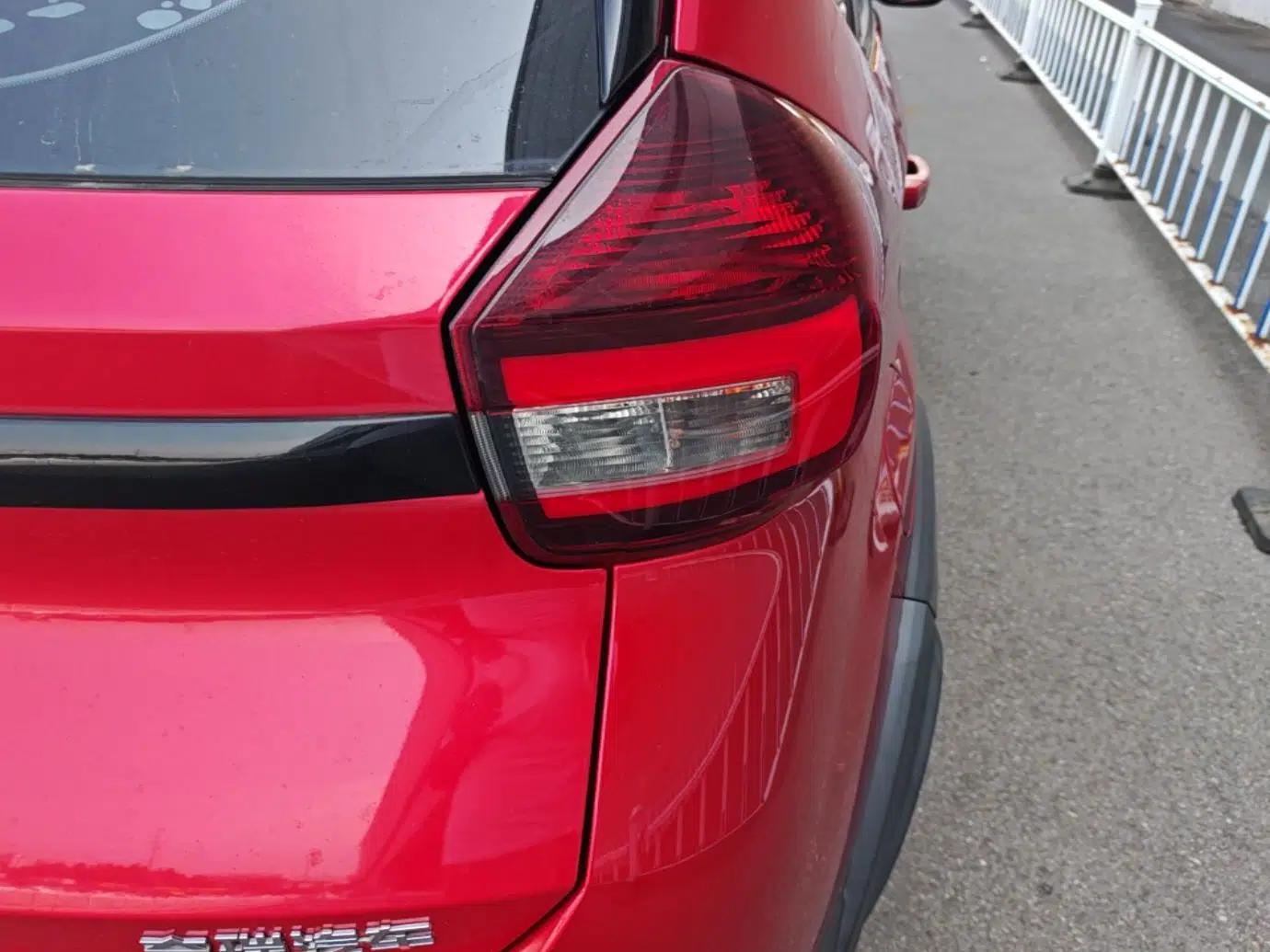 Chery Tiggo 3X 2021 PLUS 1.5L CVT Thrilling Red Date Edition — миниатюра 9