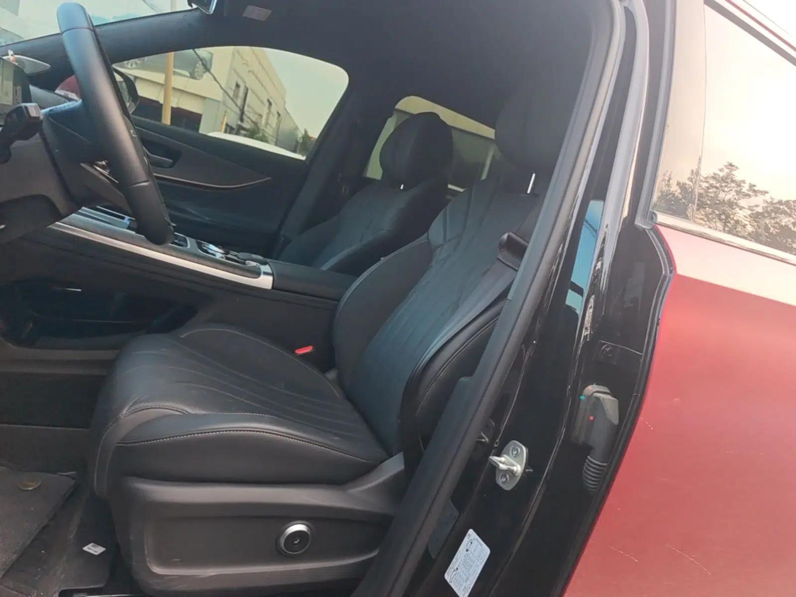 Chery Tiggo 9 2025 2.0T Dual-Clutch Two-Wheel Drive Luxury Edition 5 Seats — миниатюра 17