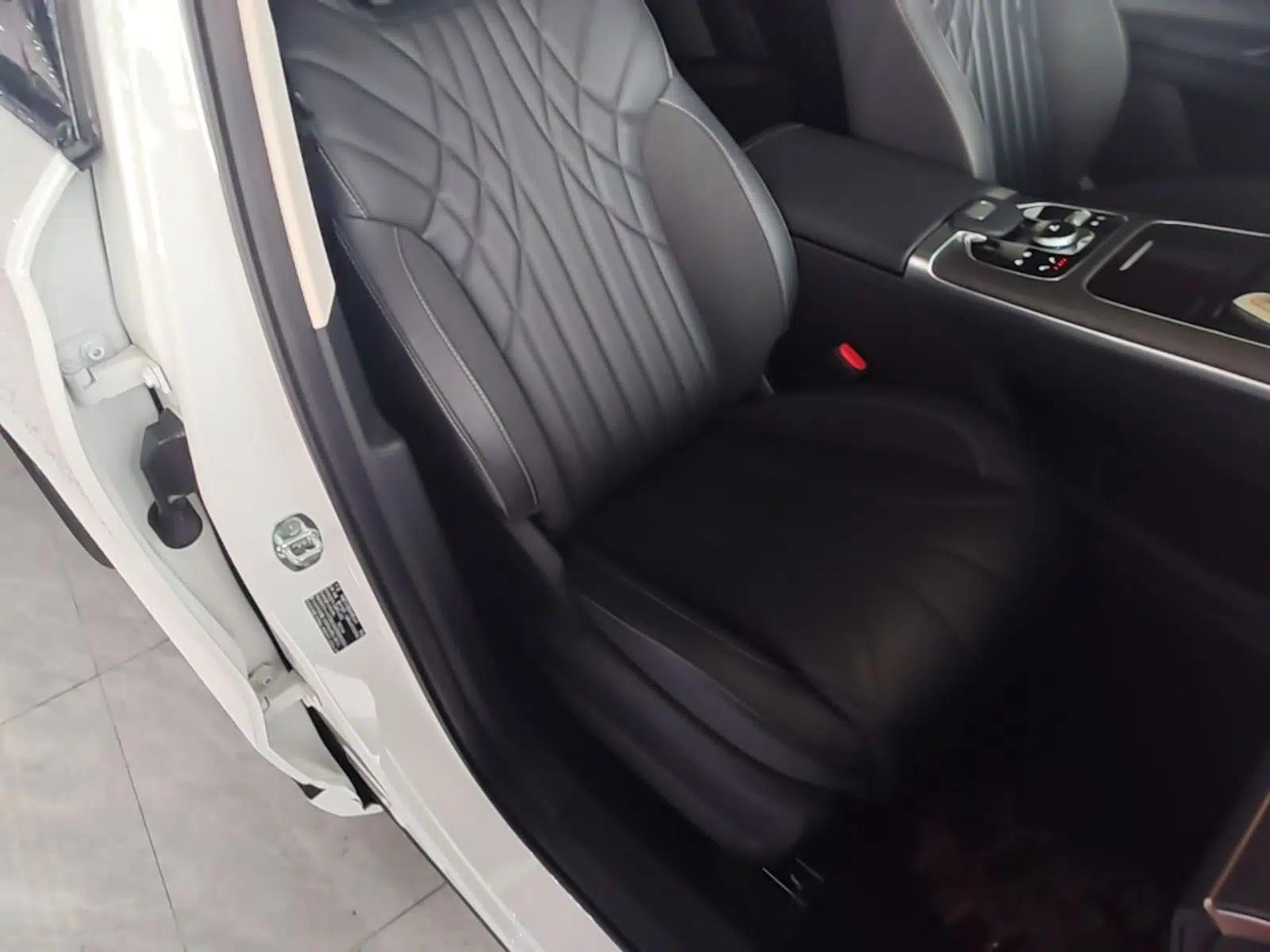 Chery Tiggo 9 2025 2.0T Dual-Clutch Two-Wheel Drive Comfort Edition 5 Seats — миниатюра 24