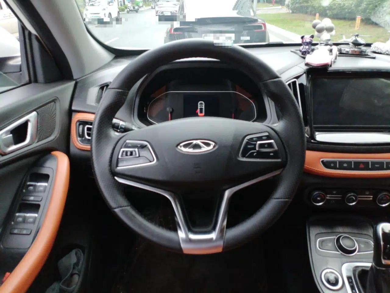 Chery Tiggo 7 2016 2.0L CVT YAOZHEN Edition — миниатюра 10