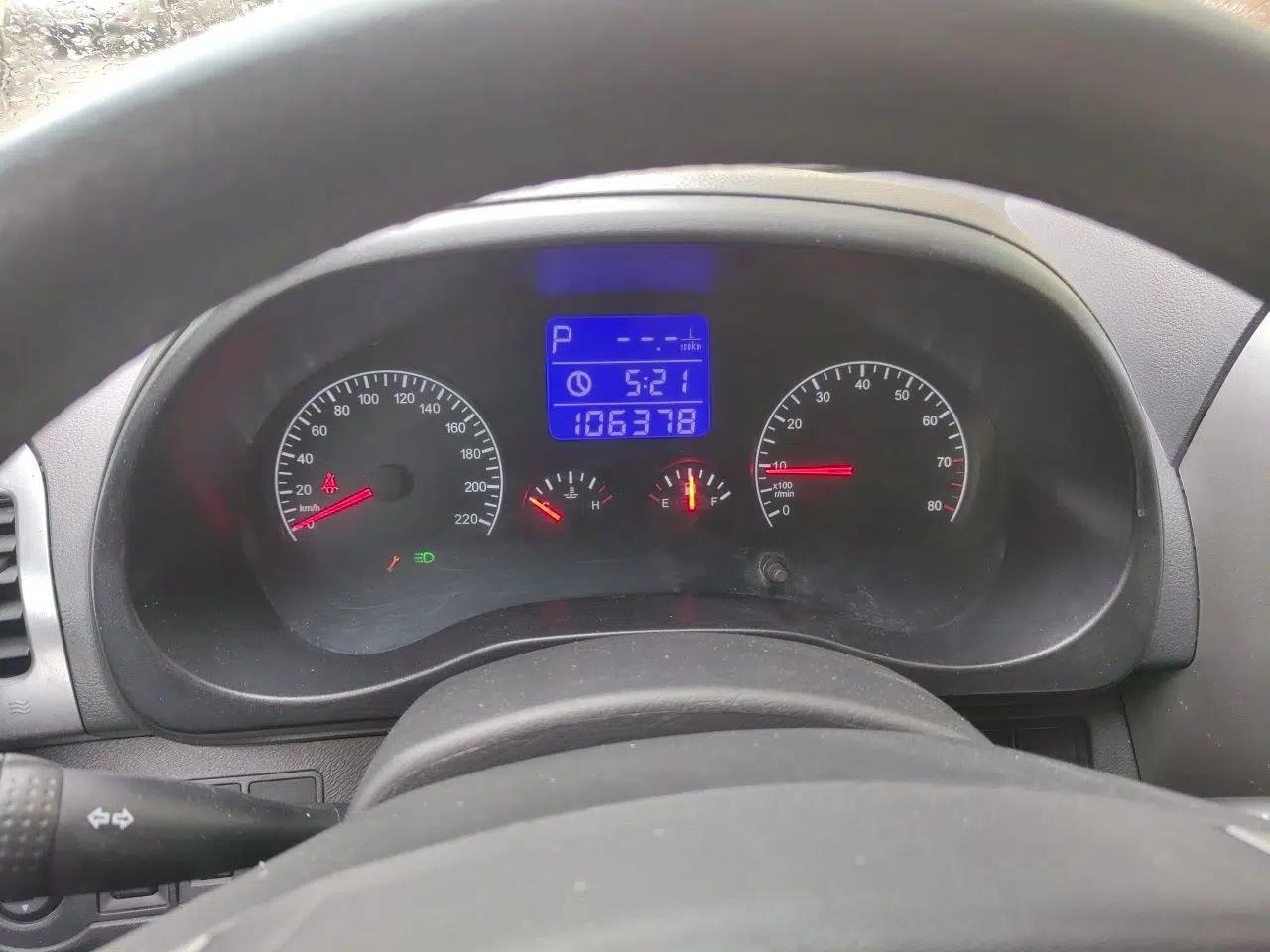 Chery Tiggo 3 2015 1.6L CVT ZhiShang Commemorative Edition — миниатюра 11