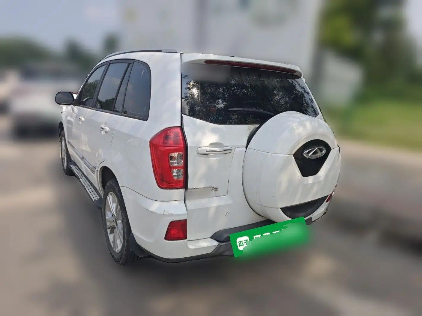 Chery Tiggo 3 2016 1.6L Manual Fashion Edition — миниатюра 4