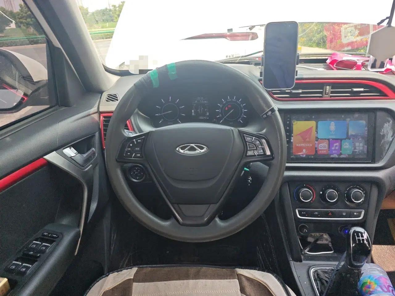 Chery Tiggo 3 2016 1.6L Manual Fashion Edition — миниатюра 10