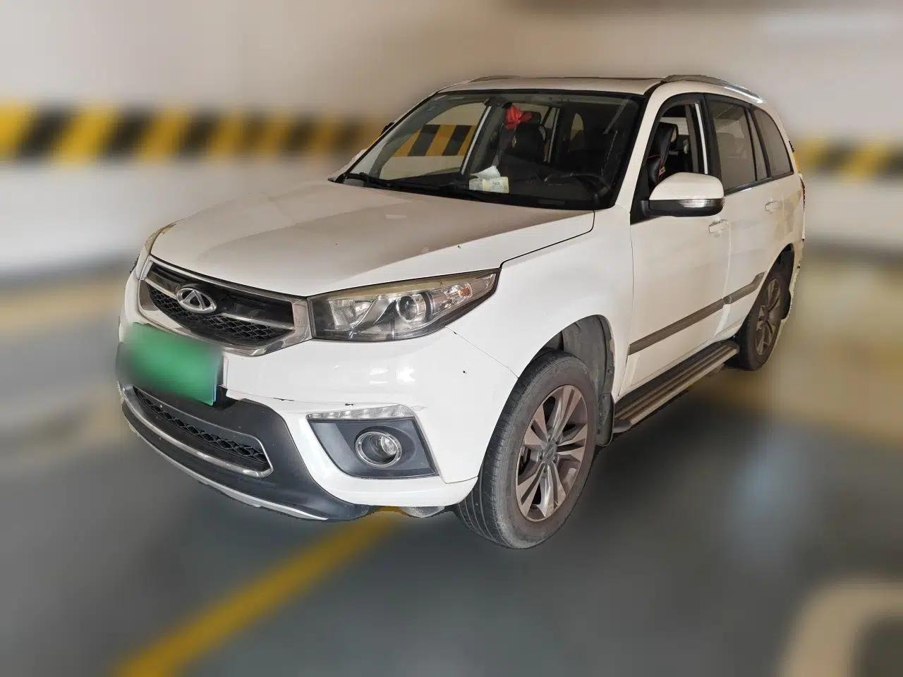 Chery Tiggo 3 2015 1.6L Manual Zhishang Commemorative Edition — миниатюра 1