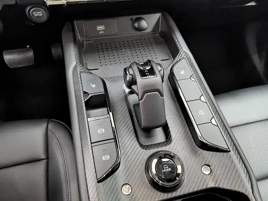Haval Raptor New Energy 2024 Hi4 145 Pro — миниатюра 13