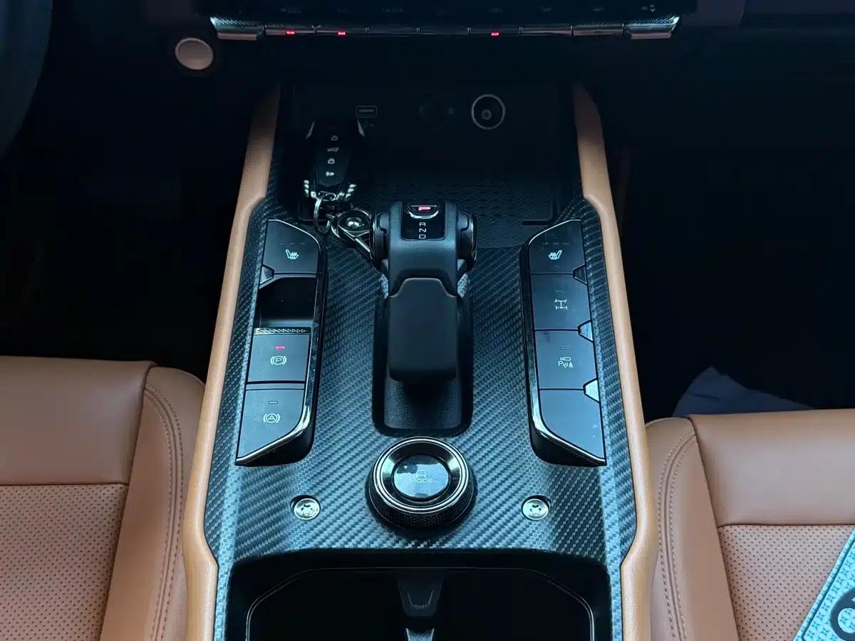 Haval Raptor New Energy 2023 Hi4 145 Explorer Edition — миниатюра 15