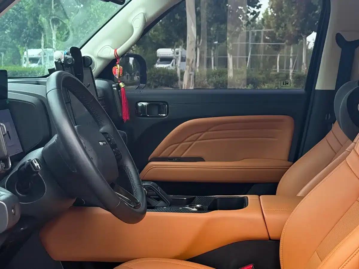 Haval Raptor New Energy 2023 Hi4 145 Explorer Edition — миниатюра 10