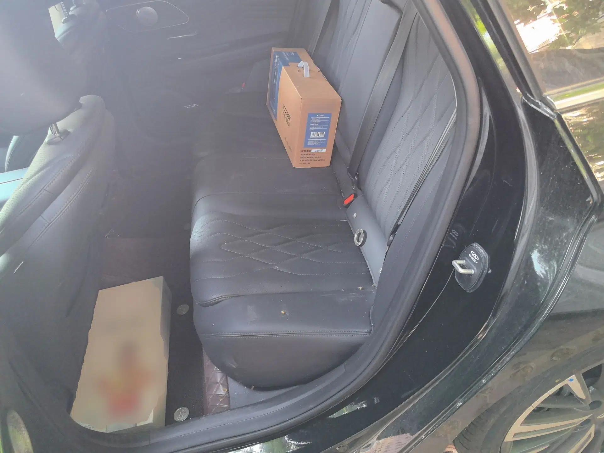 Chery Arrizo 8 PRO 2025 Pro 1.6T Comfort Version — миниатюра 17