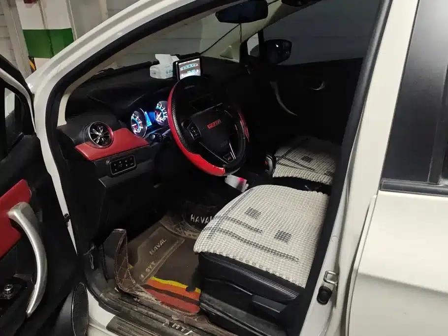 Haval H1 2015 1.5L AMT Luxury Edition — миниатюра 9