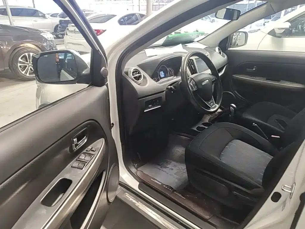 Haval H1 2017 Red Label 1.5L AMT Comfort — миниатюра 16