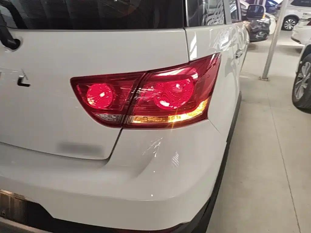 Haval H1 2017 Red Label 1.5L AMT Comfort — миниатюра 8