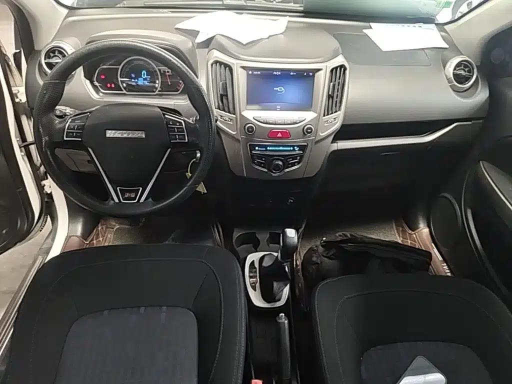 Haval H1 2017 Red Label 1.5L AMT Comfort — миниатюра 10