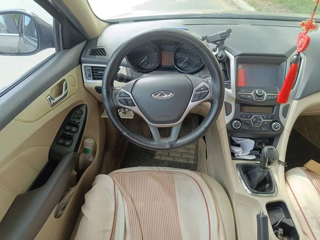 Chery Arrizo 7 2015 1.6L Manual ZhiXiang Edition — миниатюра 10