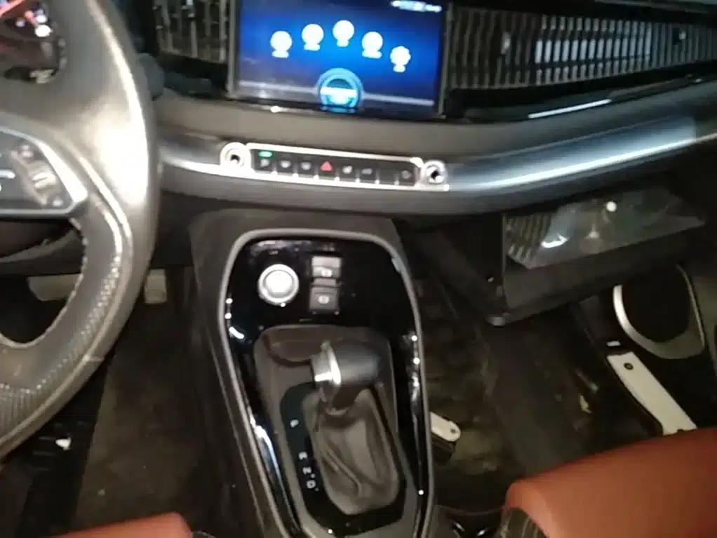 Haval H2s 2018 Red Label 1.5T Dual-Clutch Smart Edition — миниатюра 14