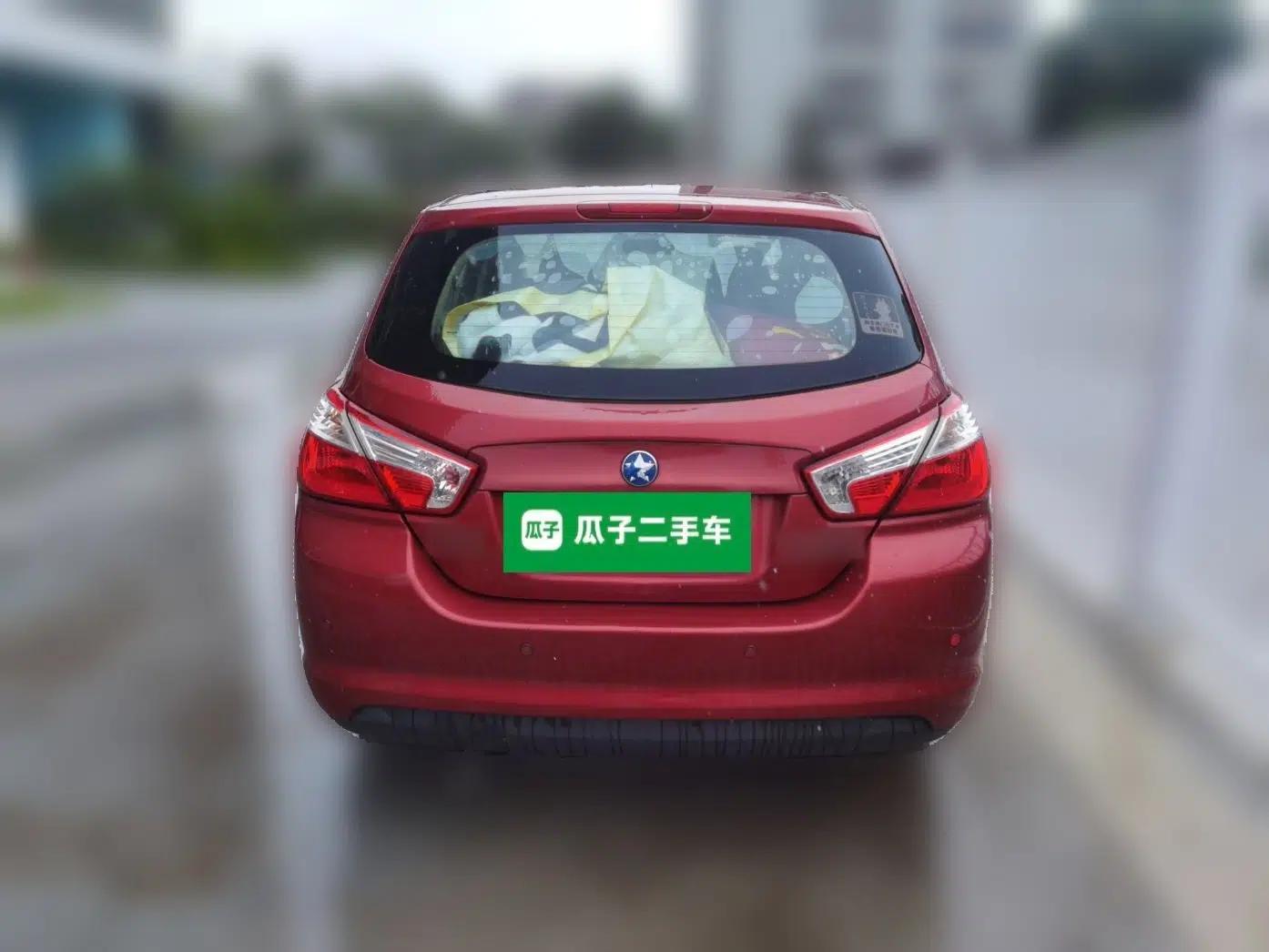 Venucia R50 2012 1.6L Manual Comfort Edition — миниатюра 5