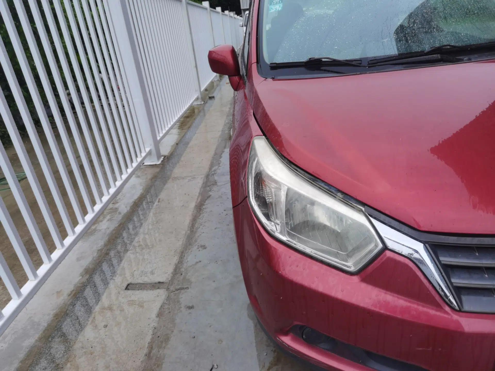 Venucia R50 2012 1.6L Manual Comfort Edition — миниатюра 7