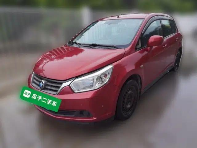 Venucia R50 2012 1.6L Manual Comfort Edition