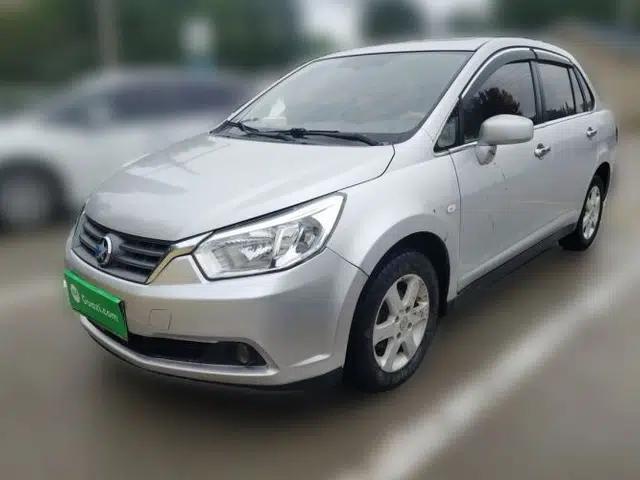 Venucia D50 2012 1.6L Manual Luxury Edition