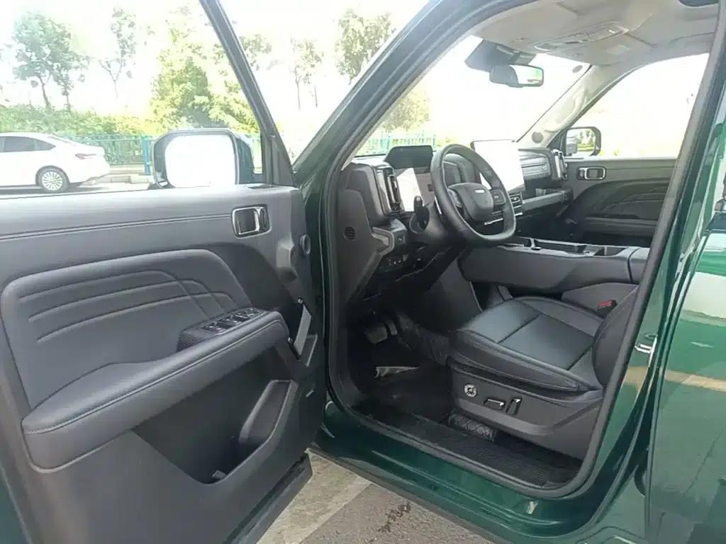 Haval Raptor 2025 Fuel-Powered 2.0T 4WD Ultra — миниатюра 16