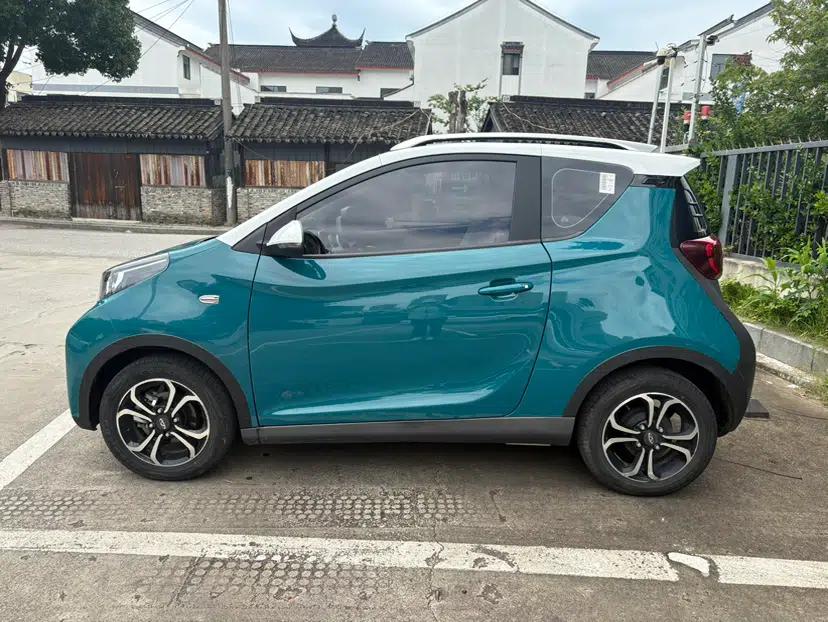 Chery QQ Little Ant 2021 200 000 Yuan "Ant Fan" Edition Energized Version NMC Lithium Battery 301 km — миниатюра 17