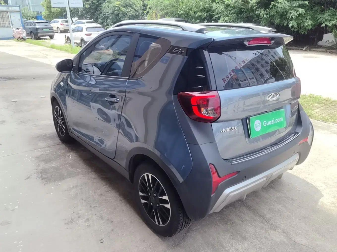 Chery QQ Little Ant 2022 Sweet Pink Edition Half-Sugar Version 3-Cell Lithium 30kW 408km — миниатюра 4