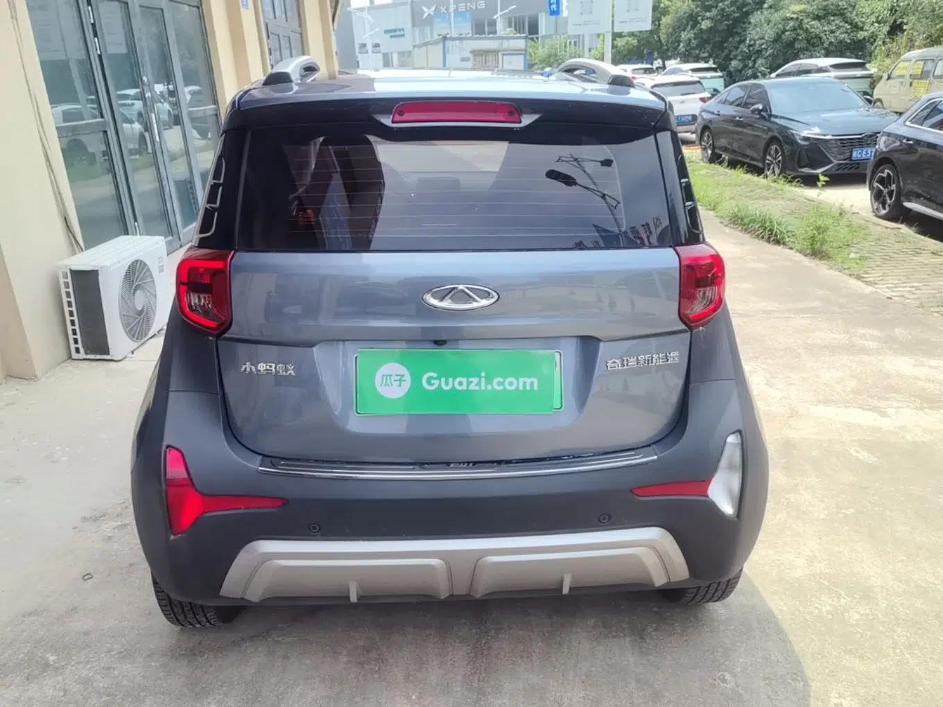 Chery QQ Little Ant 2022 Sweet Pink Edition Half-Sugar Version 3-Cell Lithium 30kW 408km — миниатюра 5