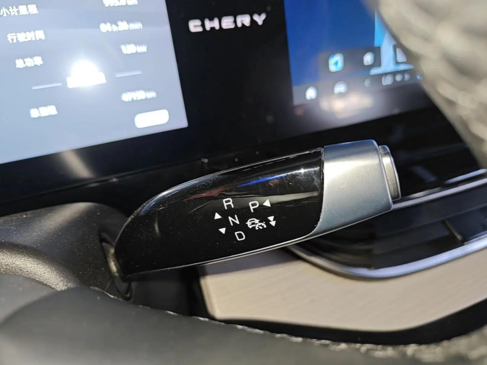 Chery New Energy eQ7 2023 512km Pro — миниатюра 21