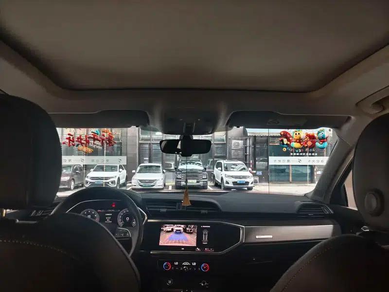 Audi Q3 2023 35 TFSI Fashion Dynamic Edition — миниатюра 11