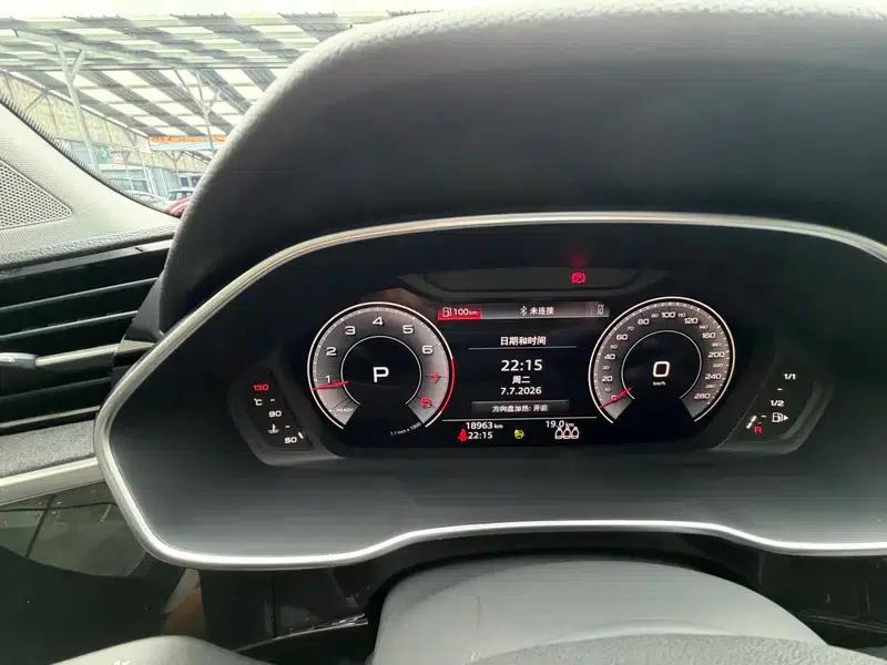 Audi Q3 2023 35 TFSI Fashion Dynamic Edition — миниатюра 18