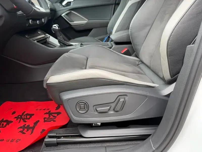 Audi Q3 2023 35 TFSI Fashion Dynamic Edition — миниатюра 20
