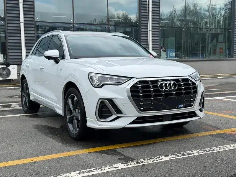 Audi Q3 2023 35 TFSI Fashion Dynamic Edition — миниатюра 3