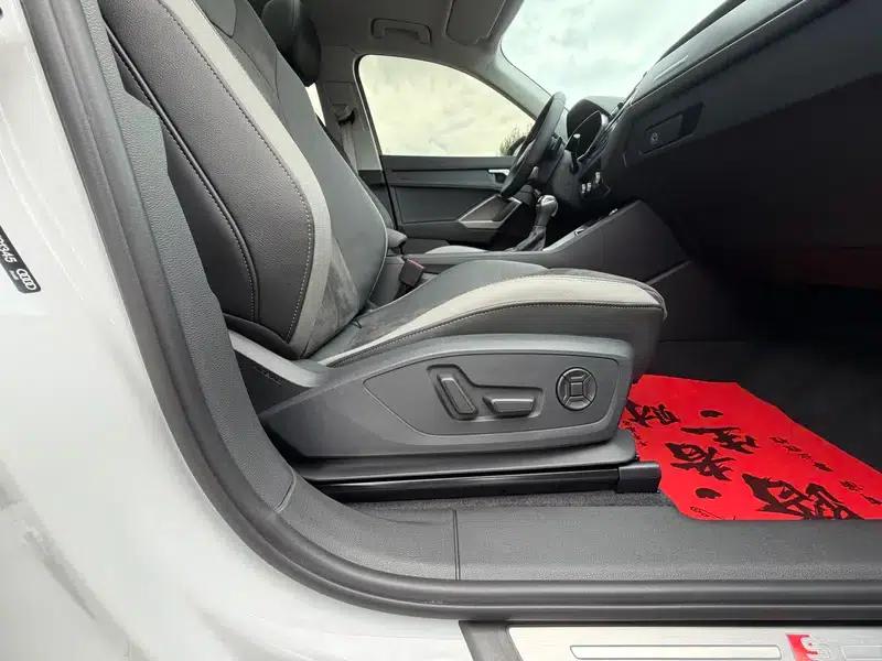 Audi Q3 2023 35 TFSI Fashion Dynamic Edition — миниатюра 21