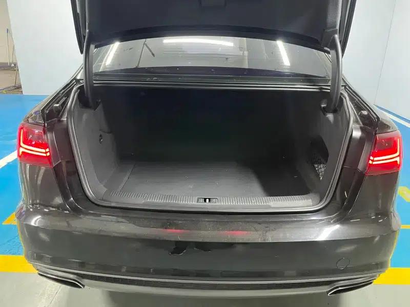 Audi A6L 2018 30 FSI Collector's Edition — миниатюра 17