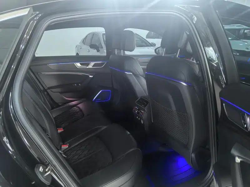 Audi A6L 2026 45 TFSI quattro Premium Dynamic Edition — миниатюра 11