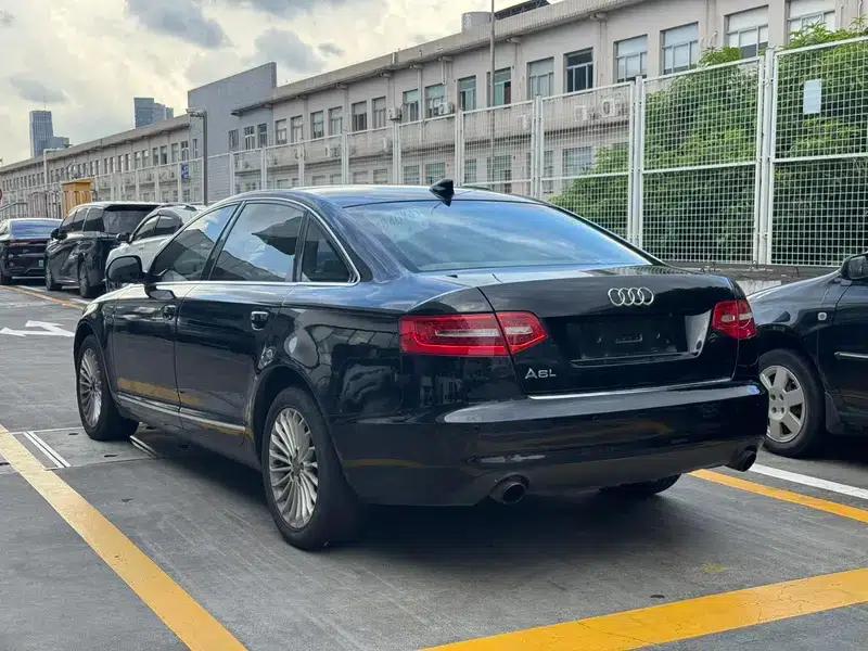 Audi A6L 2010 2.0 TFSI Automatic Standard Edition — миниатюра 5