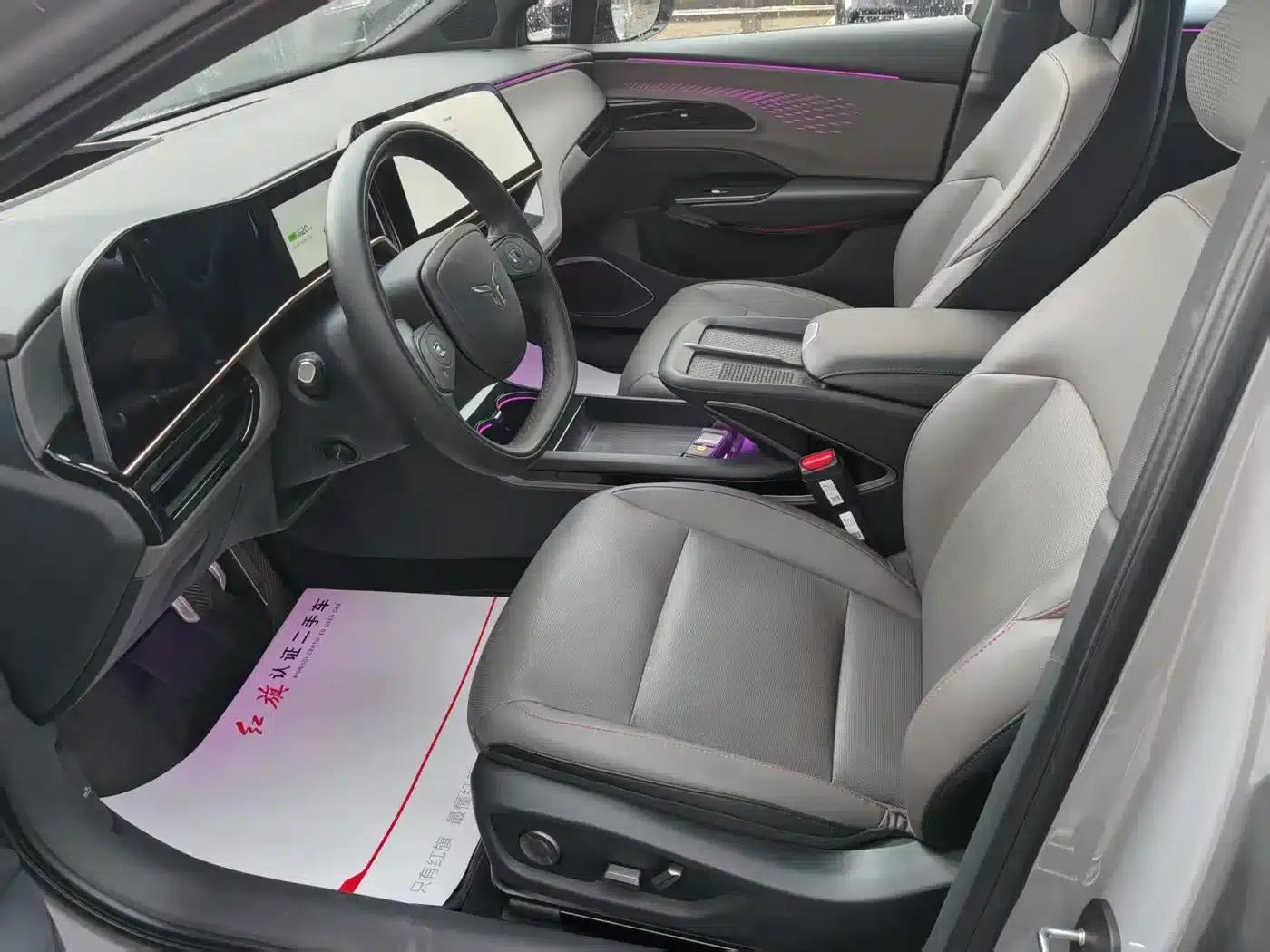 Hongqi EH7 2025 640 AWD Smart Selection Edition — миниатюра 4