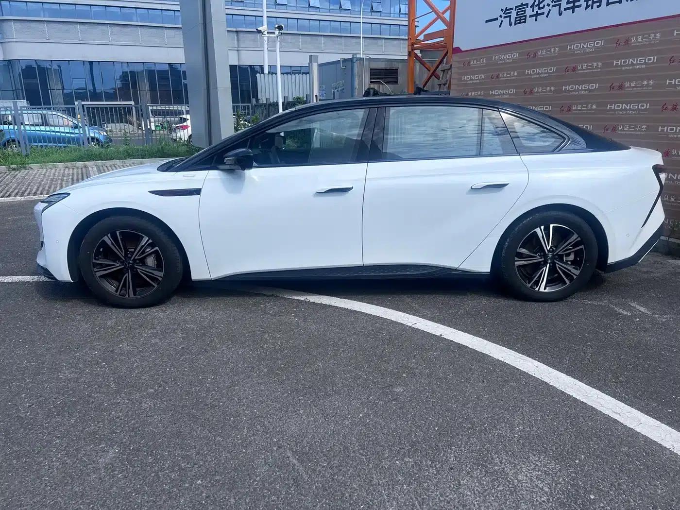 Hongqi EH7 2024 690 Pro — миниатюра 3