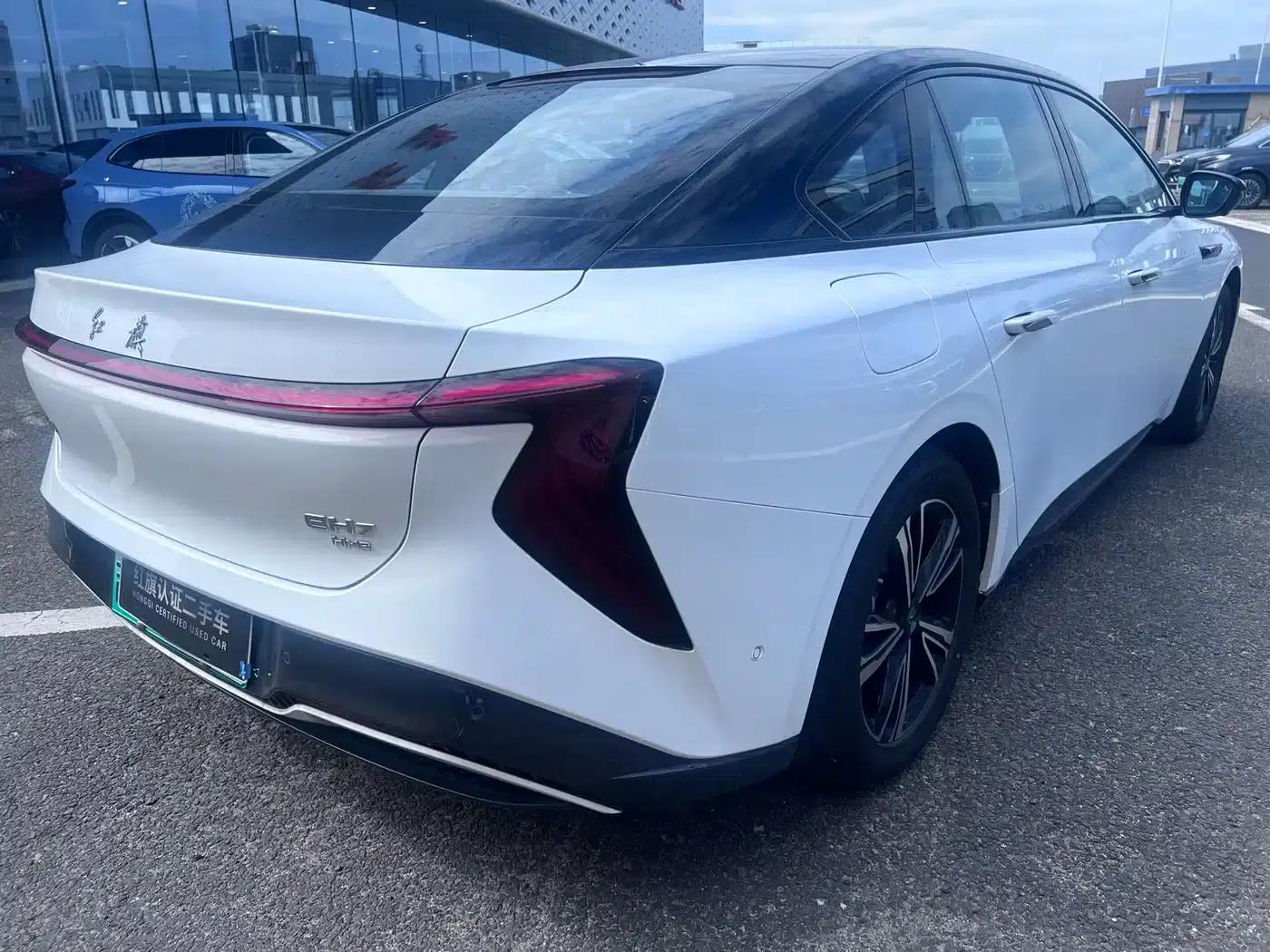 Hongqi EH7 2024 690 Pro — миниатюра 8