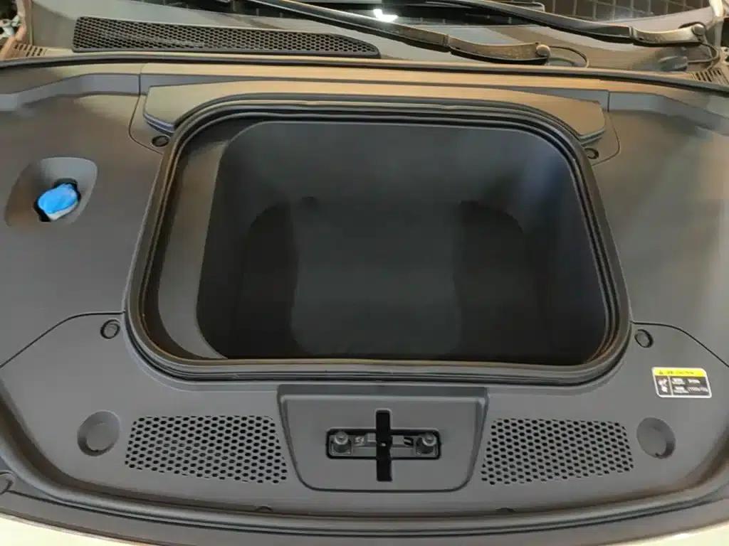 Hongqi EH7 2025 Model 690 Smart Selection Edition — миниатюра 20