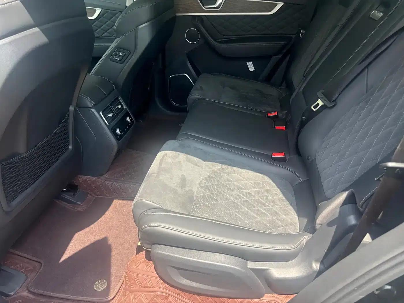 Hongqi HS7 2022 2.0T DCT 2WD Intelligent Flagship Edition (5-seater) — миниатюра 11