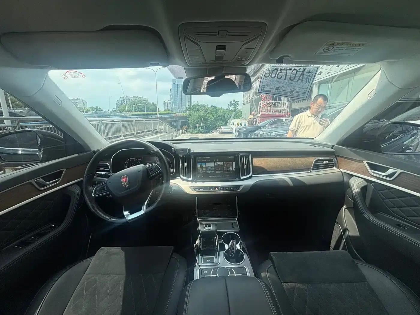 Hongqi HS7 2022 2.0T DCT 2WD Intelligent Flagship Edition (5-seater) — миниатюра 12
