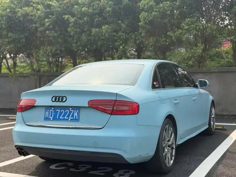 Audi A4L 2013 35 TFSI Automatic Standard Edition — миниатюра 6