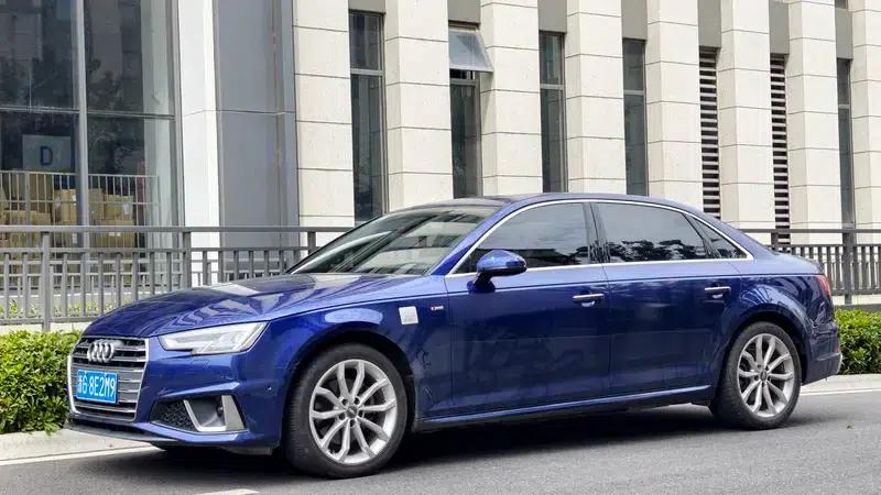 Audi A4L 2019 40 TFSI Fashion Edition (China VI Emission Standard) — миниатюра 1