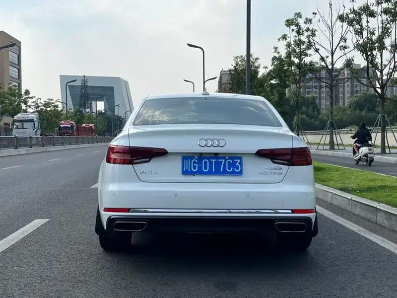Audi A4L 2019 35 TFSI Progressive (National V Emission Standard) — миниатюра 5